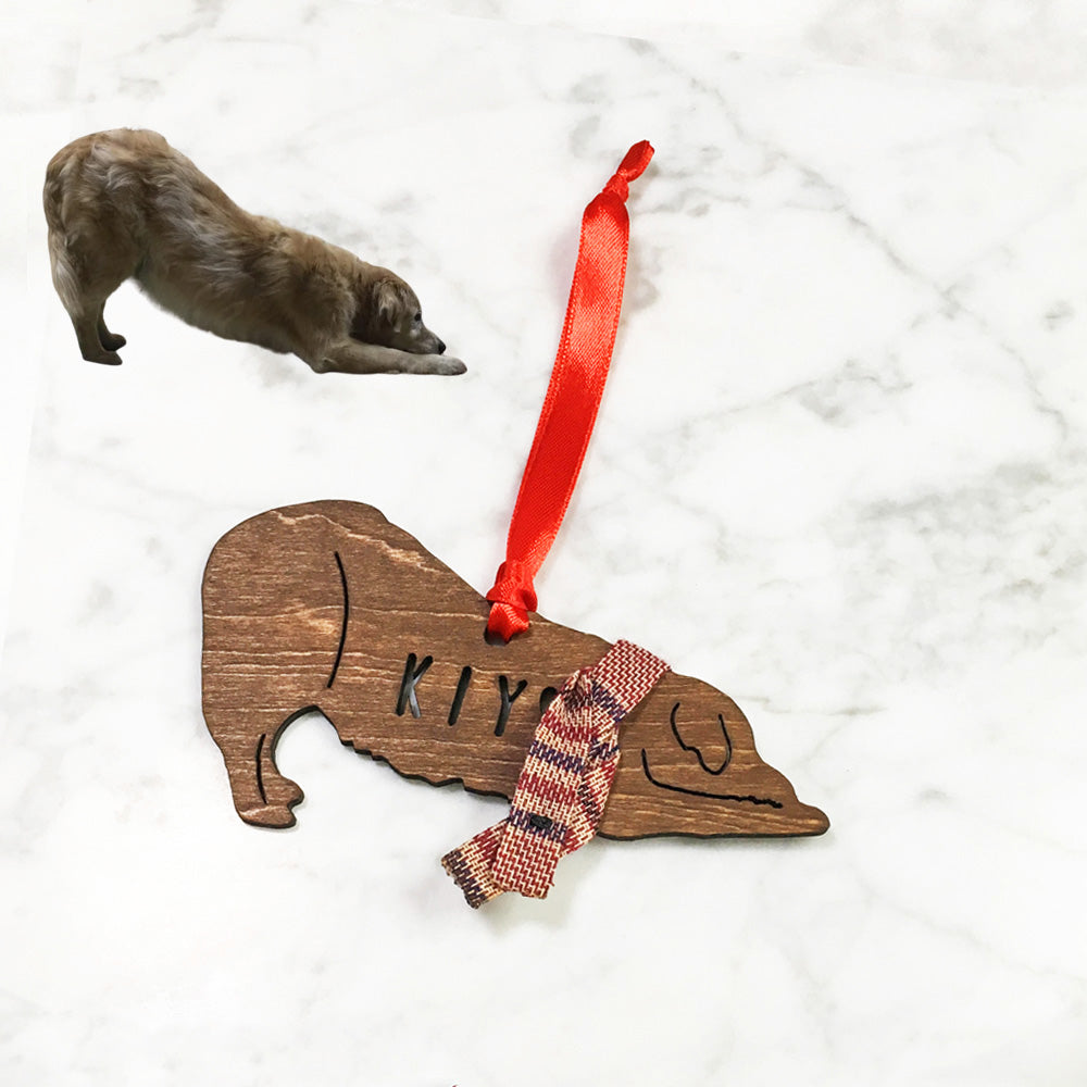 Golden Retriever - Wooden Dog Ornament (with Scarf)