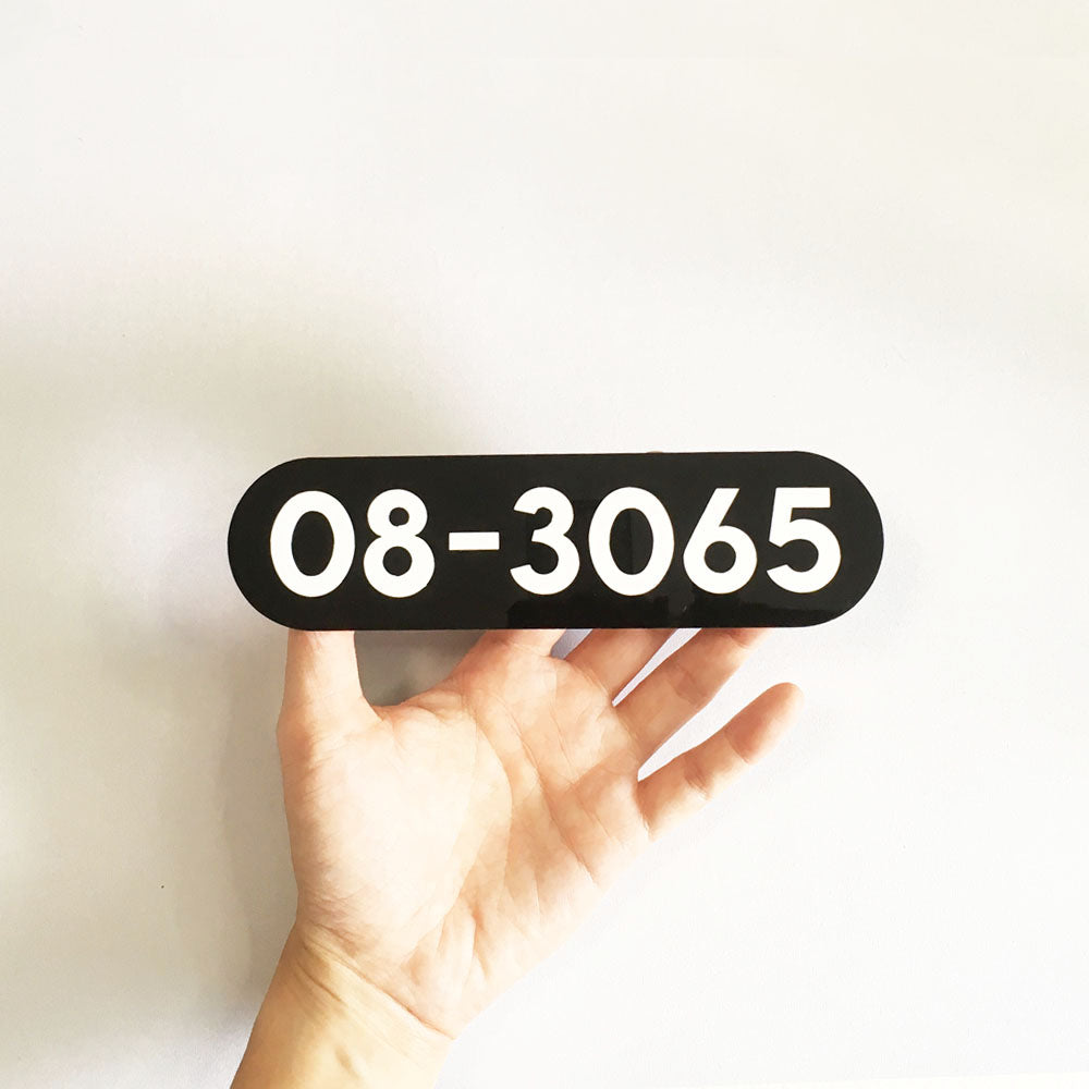 18.5cm - White on Black - Unit Number