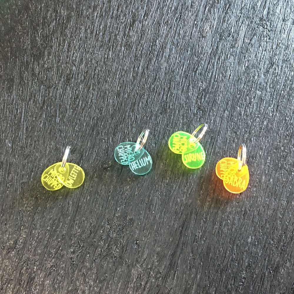 Nano - Acrylic Tag