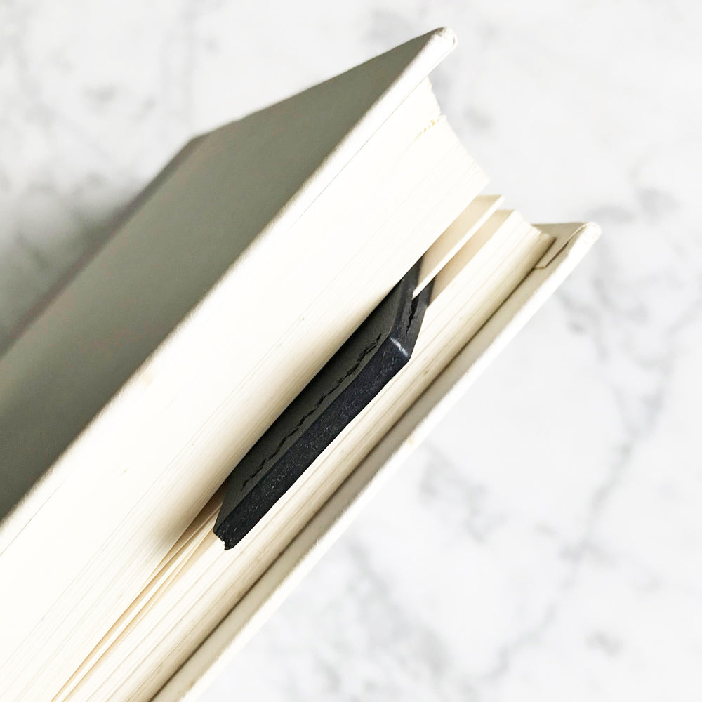 Leather Corner Bookmark - Avaloncraftsg
